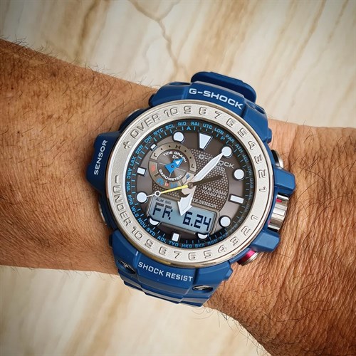 Đồng hồ G-Shock 55.8 mm Nam GWN-1000-2ADR Màu Xanh Dương