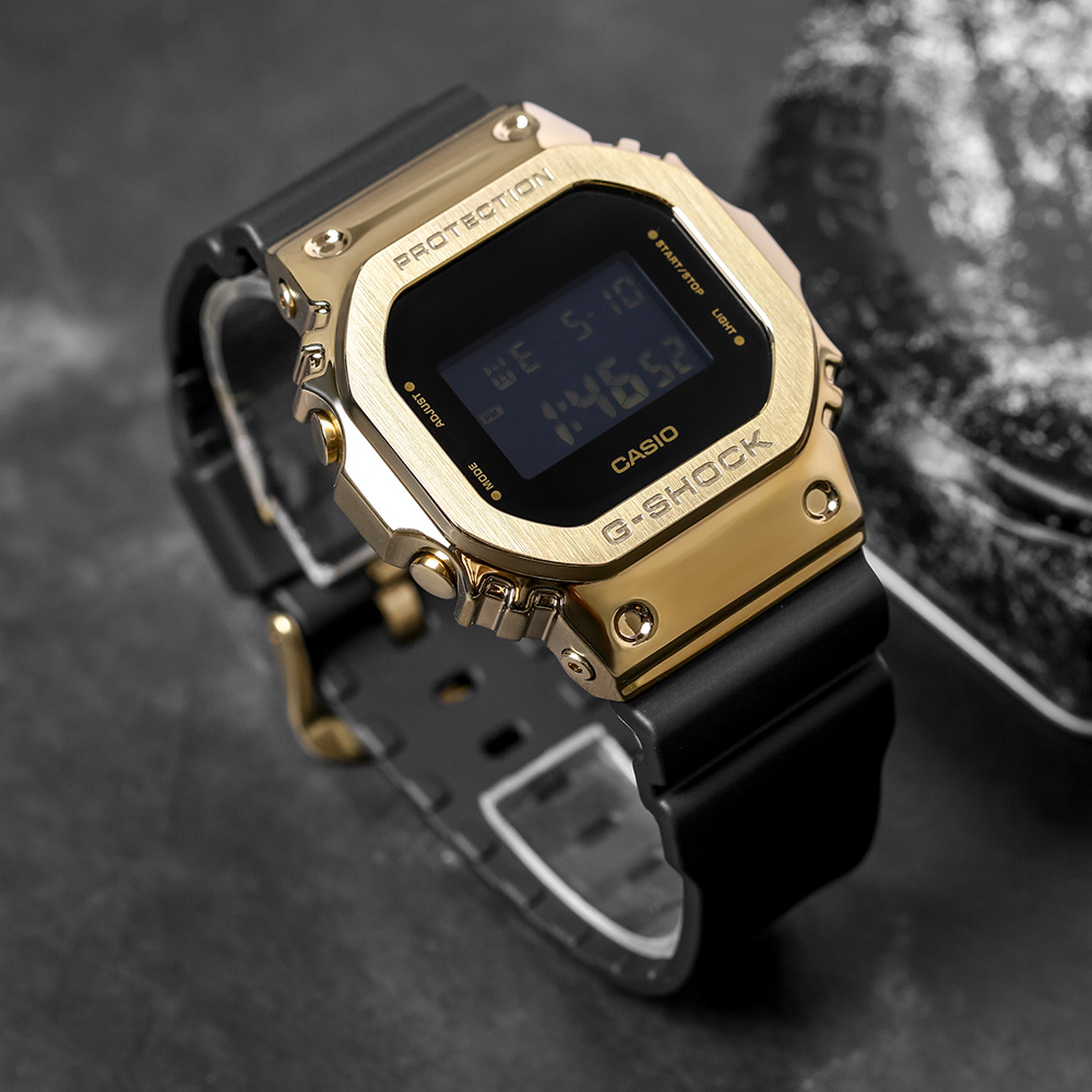 Đồng hồ G-SHOCK 5600 43.2 mm Nam GM-5600G-9DR