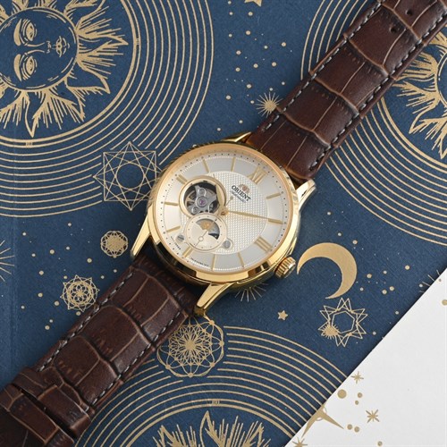Đồng hồ Orient Sun & Moon 42 mm Nam RA-AS0010S10B Màu Nâu
