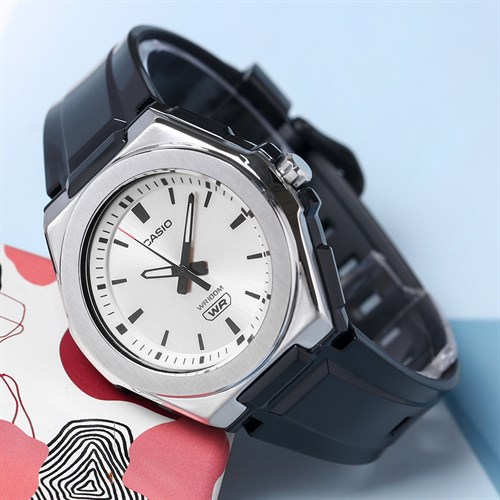 Đồng hồ Casio 42.1 mm Nữ LWA-300H-7E2VDF Màu Đen