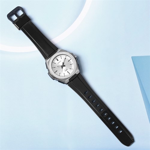 Đồng hồ Casio 42.1 mm Nữ LWA-300H-7E2VDF Màu Đen