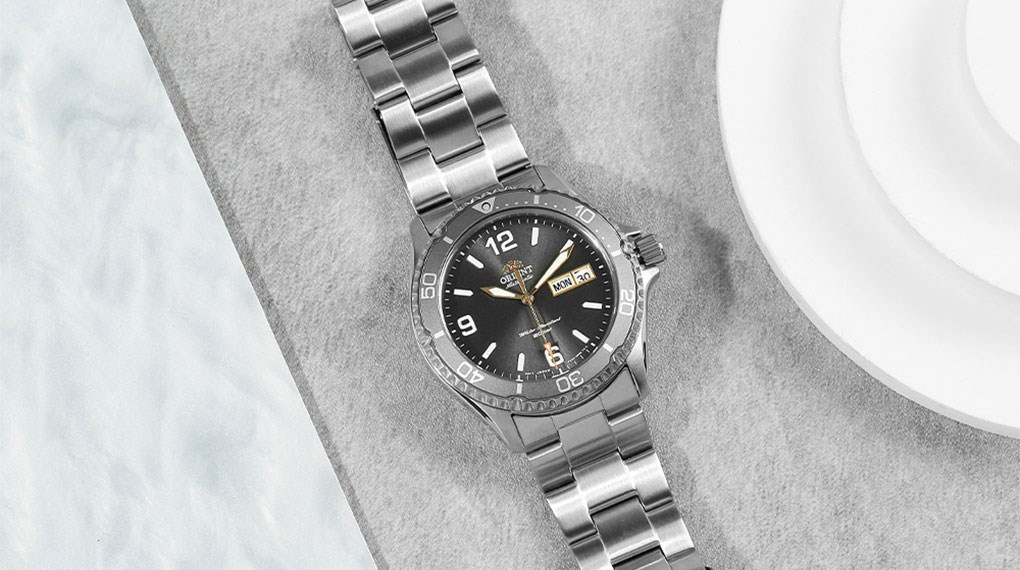 Đồng hồ Orient Mako 41.8 mm Nam RA-AA0819N19B