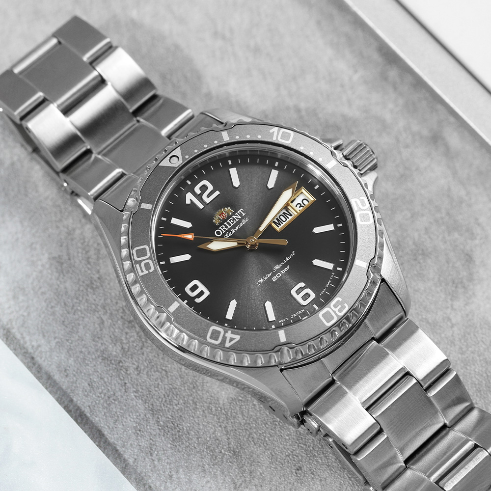 Đồng hồ Orient 41.8 mm Nam RA-AA0819N19B-13