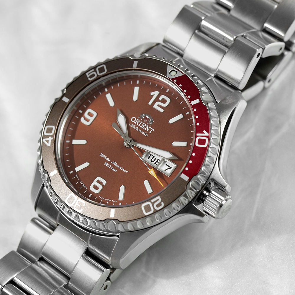 Đồng hồ Orient Mako 41.8 mm Nam RA-AA0820R19B