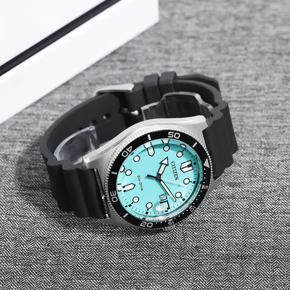 Đồng hồ Citizen 43 mm Nam AW1760-14X