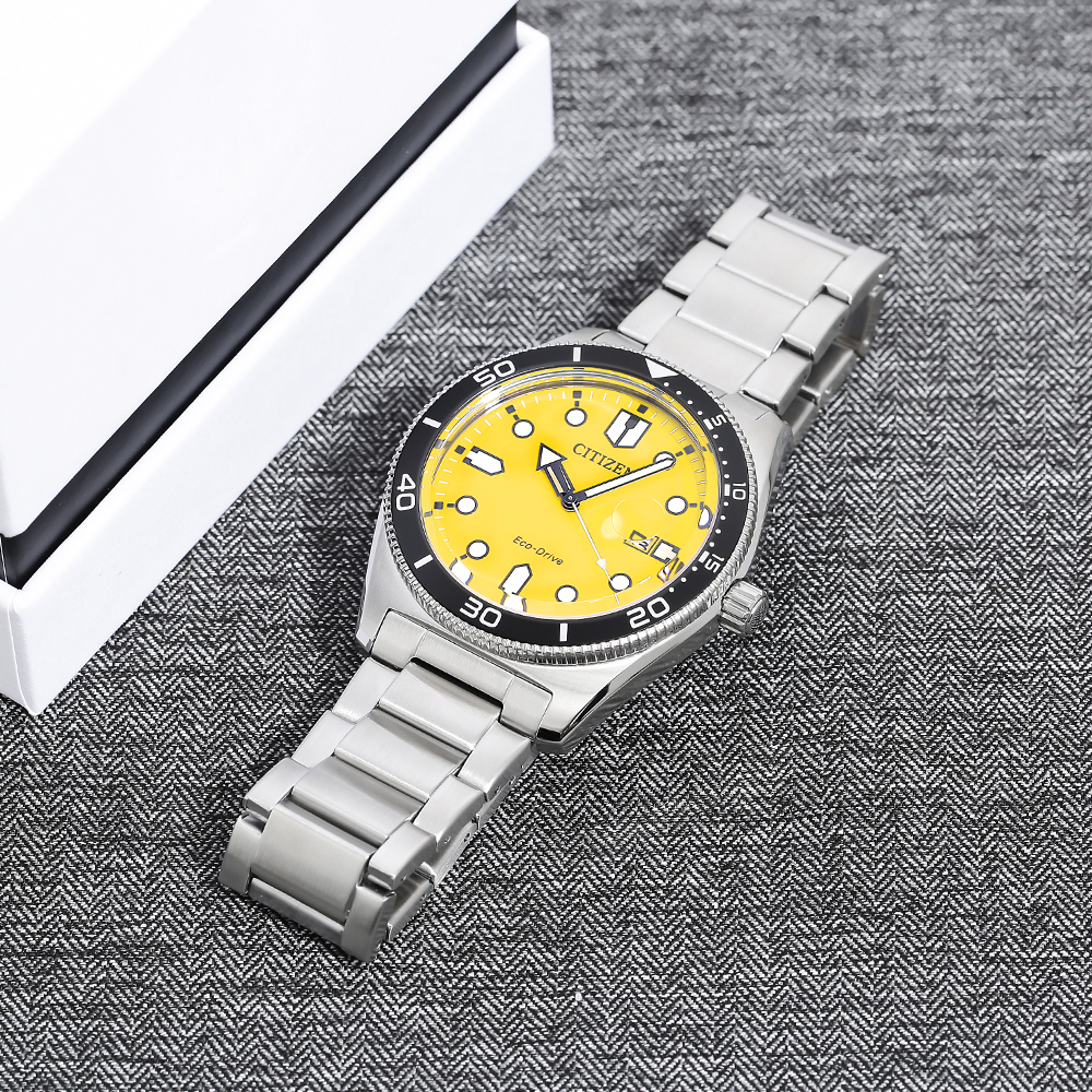 Đồng hồ Citizen 43 mm Nam AW1760-81Z