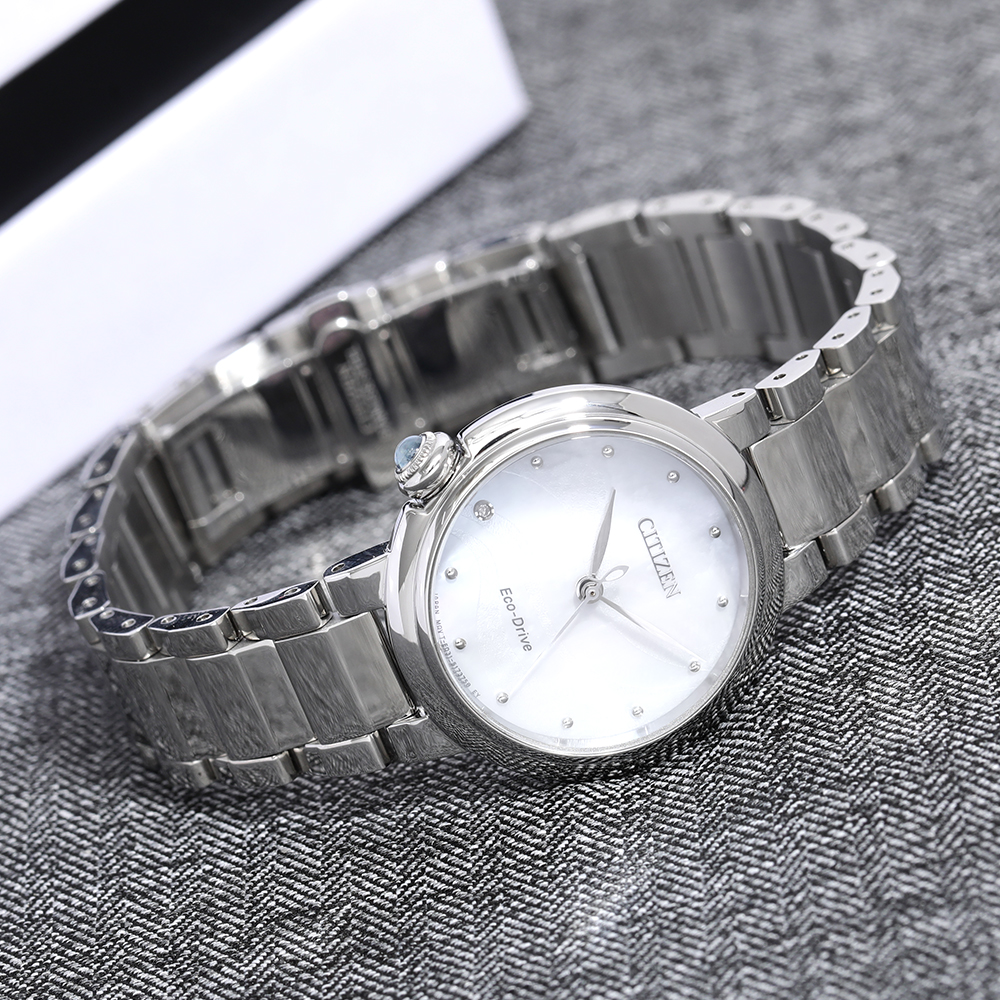 Đồng hồ Citizen Mother Earth 30 mm Nữ EM0910-80D