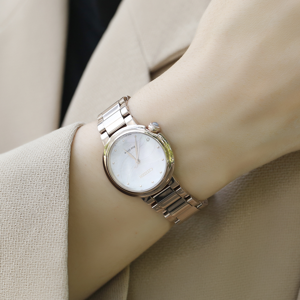 Đồng hồ Citizen Mother Earth 30 mm Nữ EM0912-84Y