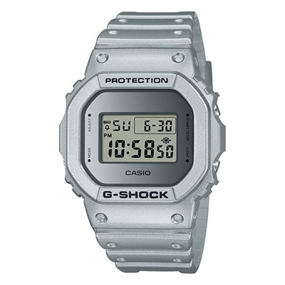 Đồng hồ G-Shock 5600 42.8 mm Nam DW-5600FF-8DR