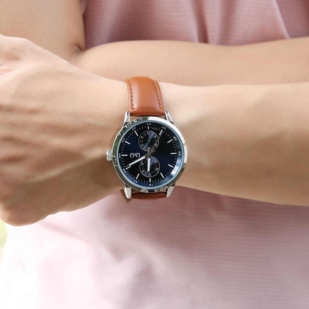 Đồng hồ Q&Q 42 mm Nam A11A-001PY