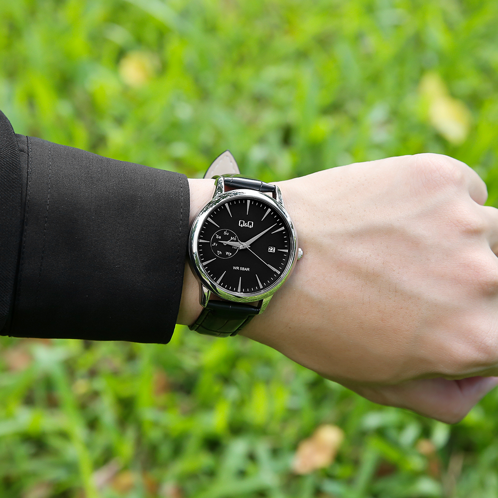 Đồng hồ Q&Q 42 mm Nam A12A-001PY