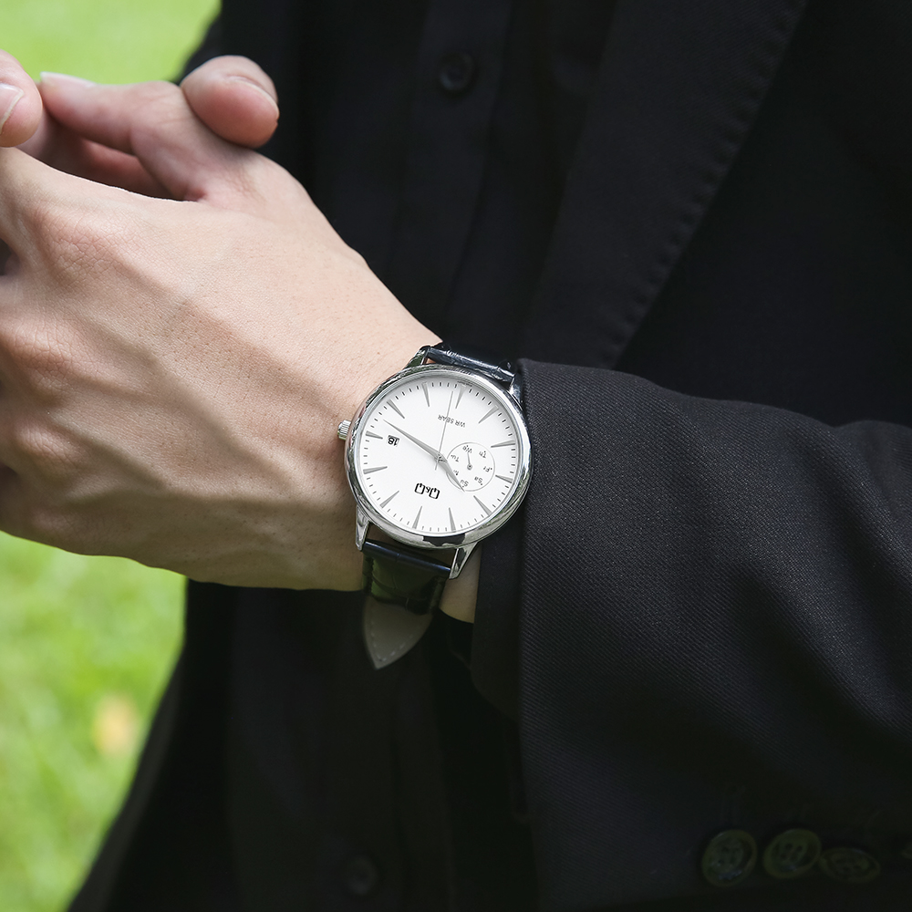 Đồng hồ Q&Q 42 mm Nam A12A-004PY