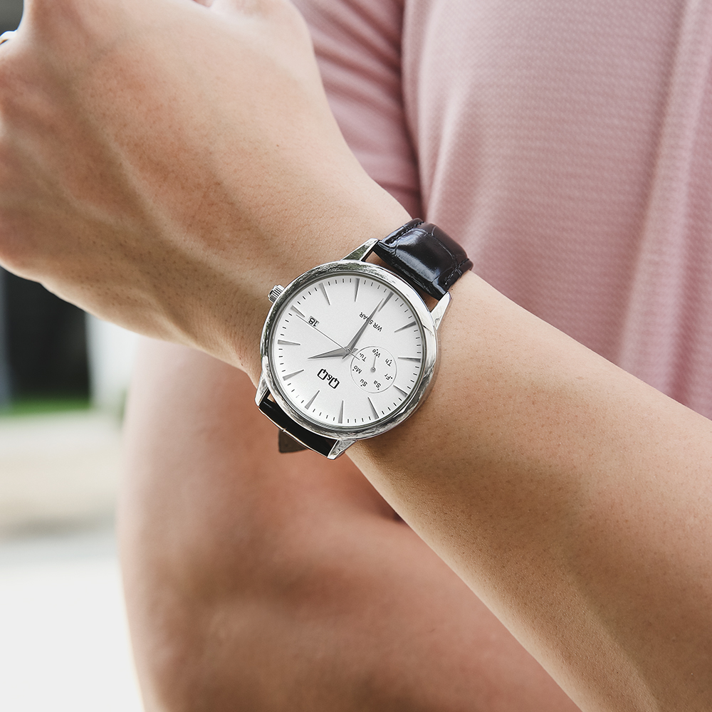 Đồng hồ Q&Q 42 mm Nam A12A-004PY