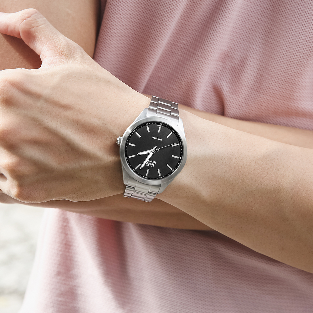 Đồng hồ Q&Q 44 mm Nam C22A-001VY