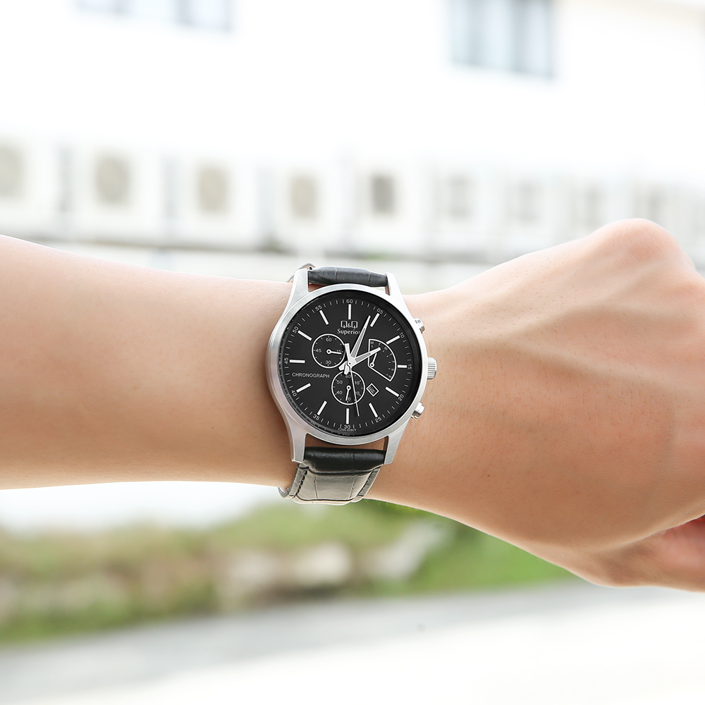 Đồng hồ Q&Q 42.5 mm Nam C24A-009VY