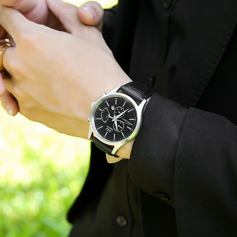 Đồng hồ Q&Q 42.5 mm Nam C24A-009VY