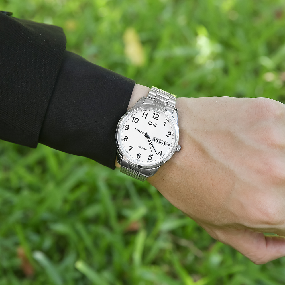 Đồng hồ Q&Q 42 mm Nam C32A-004PY