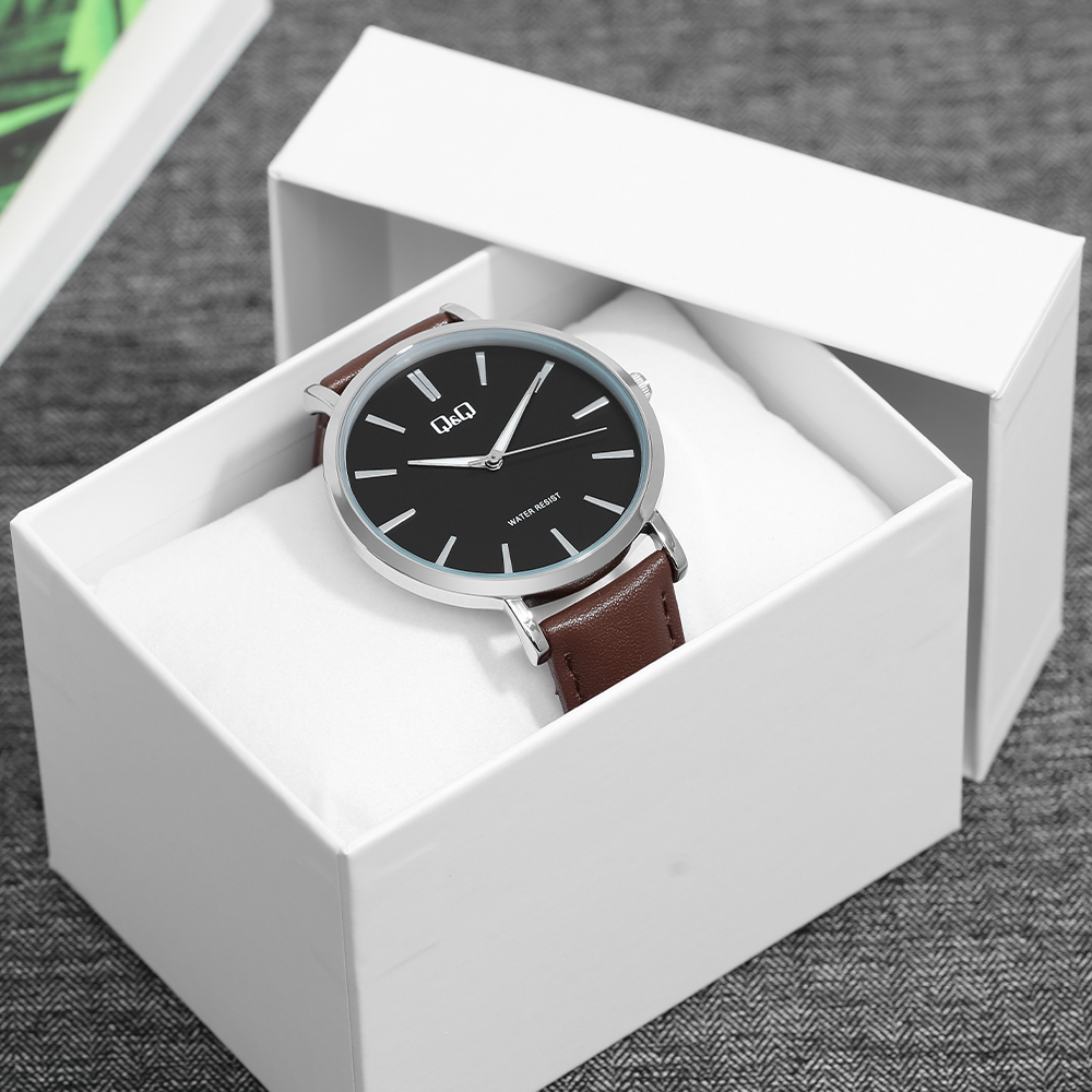 Đồng hồ Q&Q 40 mm Nam C33A-001PY