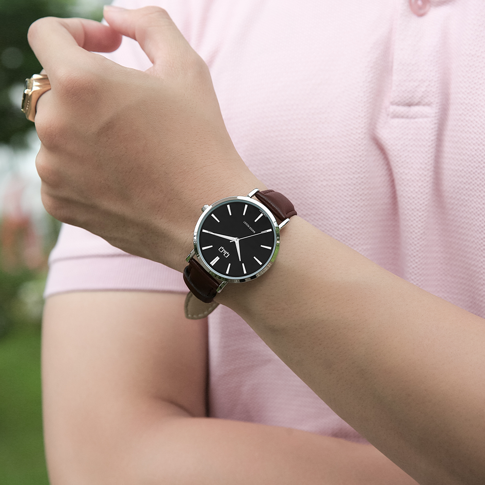 Đồng hồ Q&Q 40 mm Nam C33A-001PY