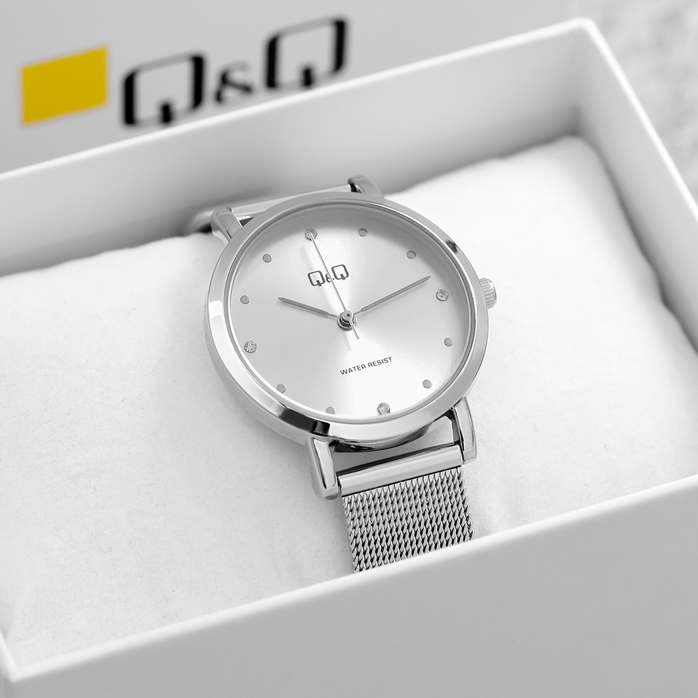 Đồng hồ Q&Q 30.5 mm Nữ C35A-005PY