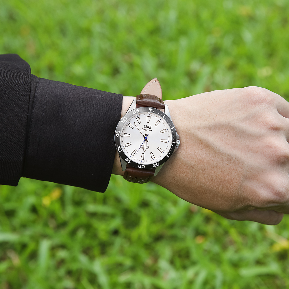 Đồng hồ Q&Q 43 mm Nam S08A-007PY