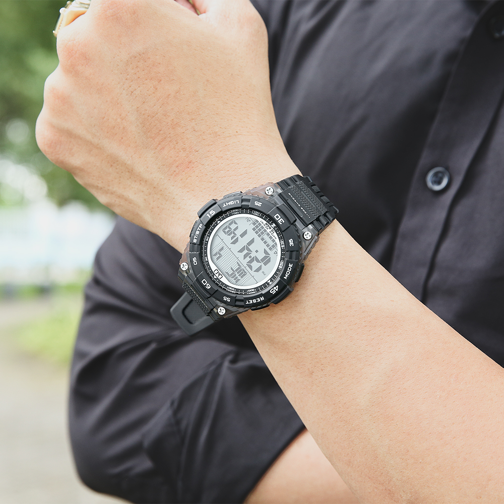 Đồng hồ Q&Q 48.5 mm Nam G21A-002VY