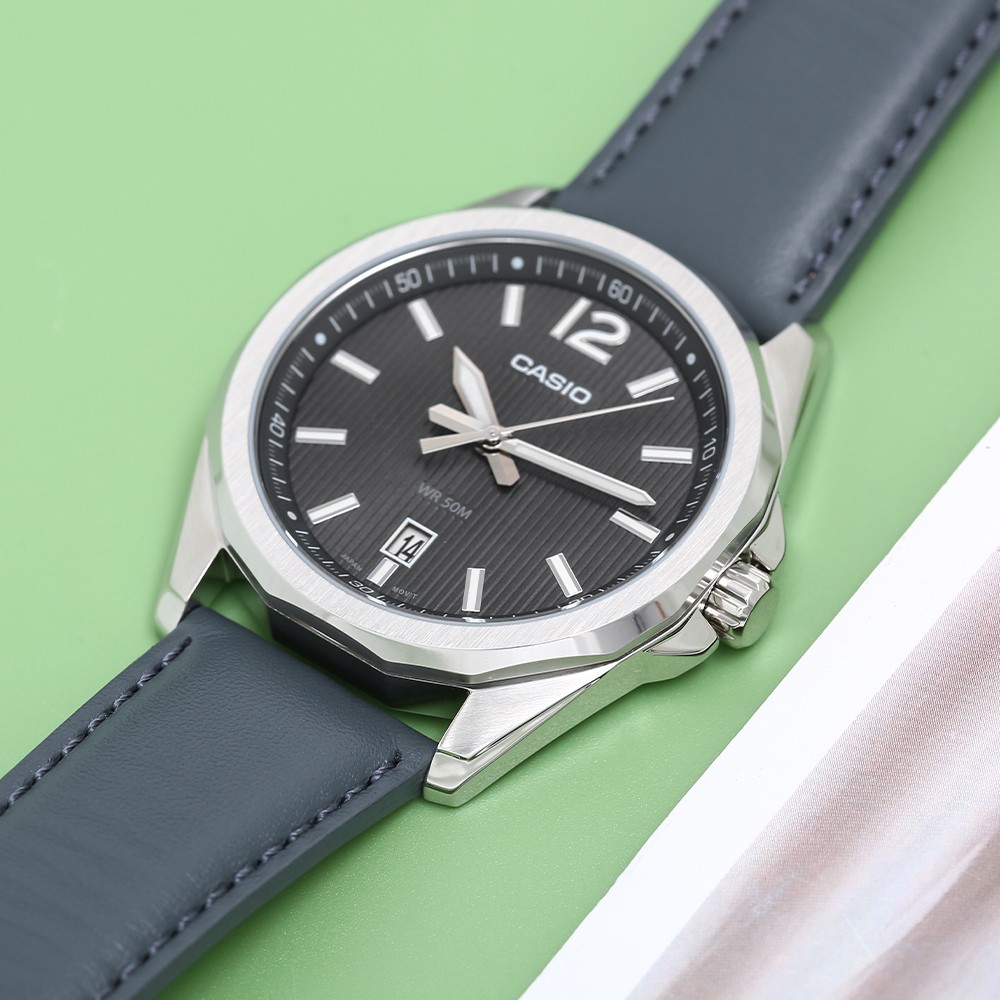 Đồng hồ Casio Timeless 42 mm Nam MTP-E725L-8AVDF