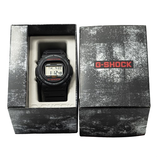 Đồng hồ G-Shock 45.4 mm Nam DW-5750UE-1DR Màu Đen
