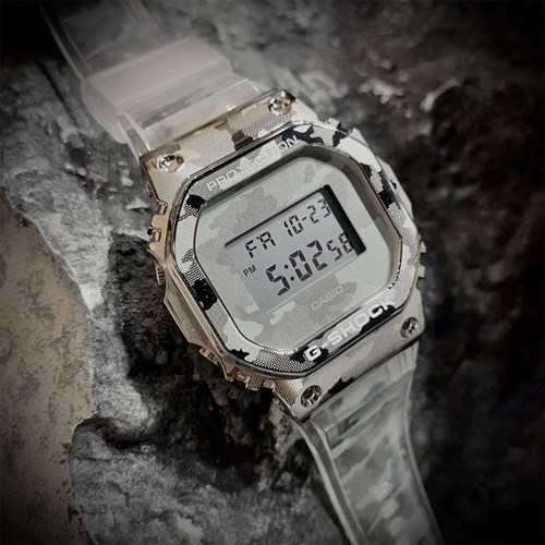 Đồng hồ G-Shock 5600 43.2 mm Nam GM-5600SCM-1DR Màu Trắng