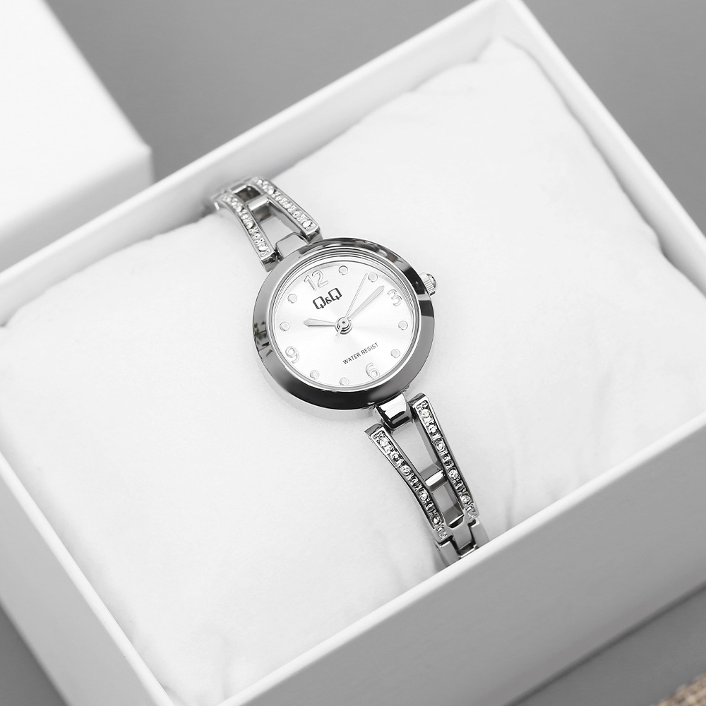 Đồng hồ Q&Q 22 mm Nữ F07A-001PY