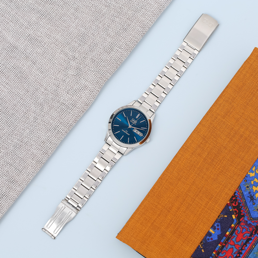 Đồng hồ Q&Q 40 mm Nam CD06J202Y