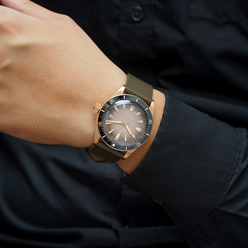 Đồng hồ Edox Skydiver 38 mm Nam 80131-37RNC-VDBEI Màu Xanh rêu