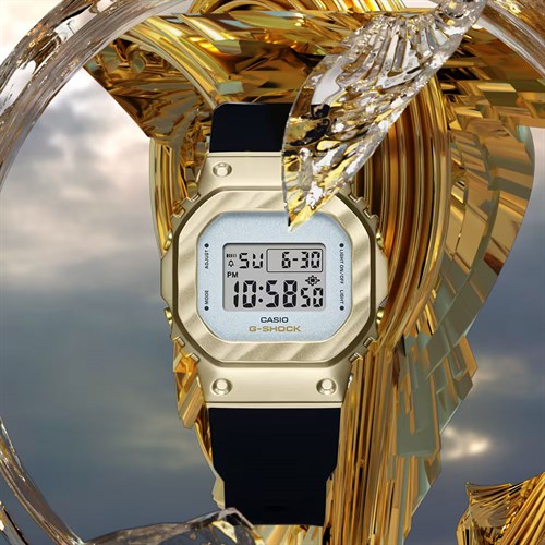 Đồng hồ G-Shock 5600 38.4 mm Nữ GM-S5600BC-1DR Màu Đen