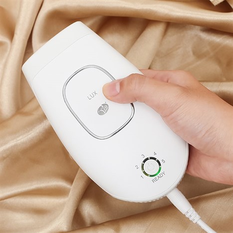 Máy triệt lông cá nhân Rio Beauty IPHH Màu Trắng