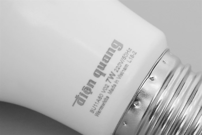 Bóng Led Điện Quang ánh sáng vàng LEDBU11A60 07727 V02 Màu Trắng