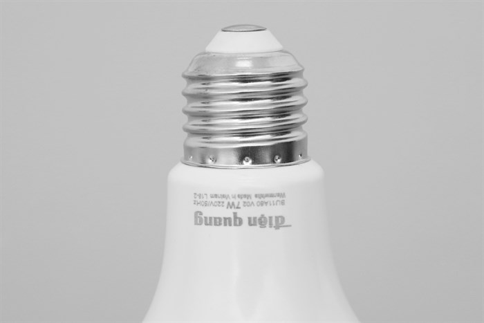 Bóng Led Điện Quang ánh sáng vàng LEDBU11A60 07727 V02 Màu Trắng