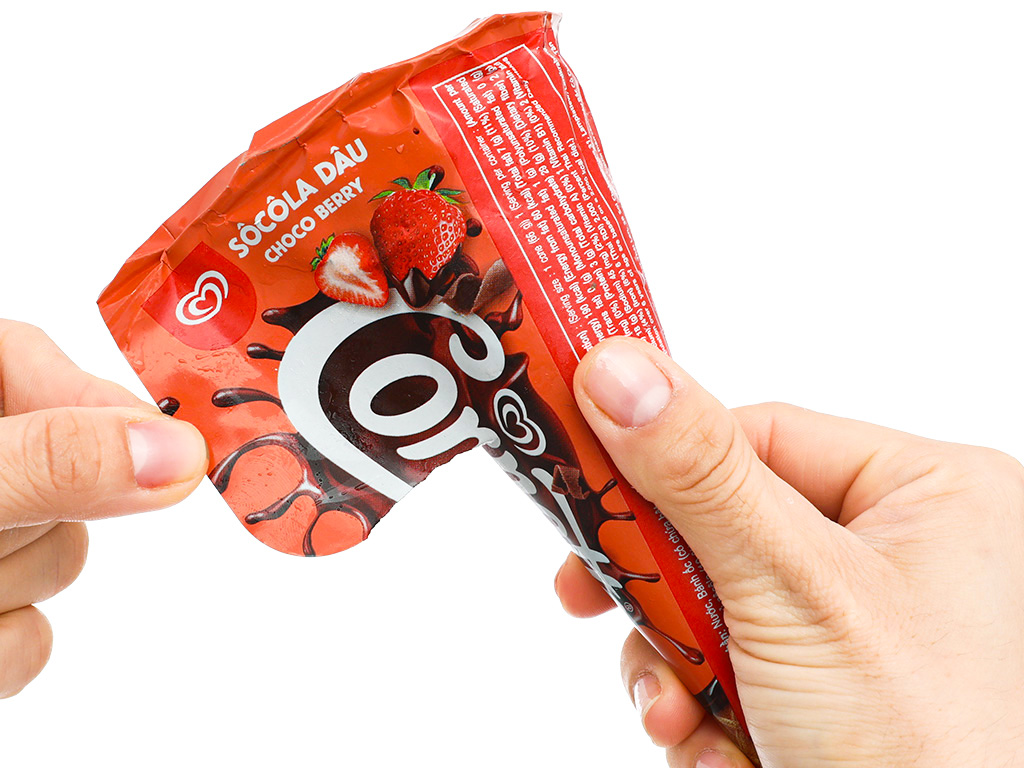 Kem ốc quế socola dâu Cornetto cây 66g 10