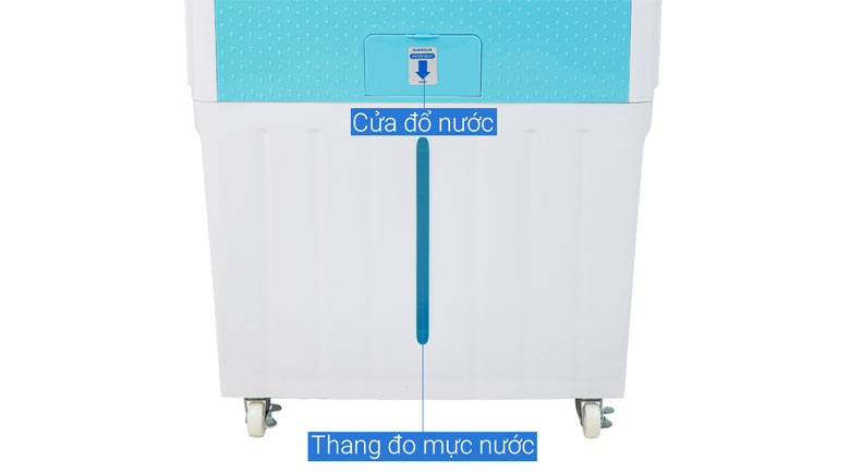 Có dung tích bình chứa nước 40 lít, thang đo hiển thị mực nước rõ ràng - Quạt điều hoà Daikiosan DKA-04000B