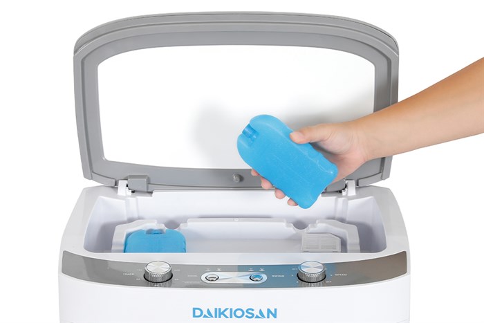 Quạt điều hoà Daikiosan DM102 110W Màu Trắng - Xám