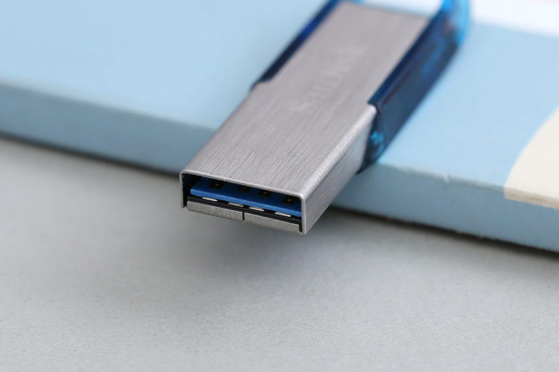 USB 3.0 32 GB Sandisk CZ73