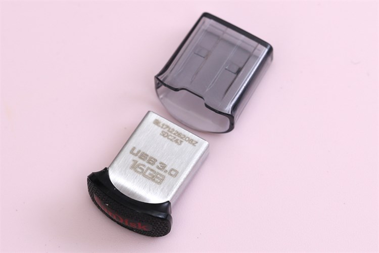 USB 3.0 16 GB Sandisk SDCZ43 Màu Bạc