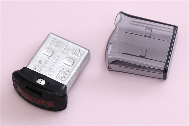 USB 3.0 16 GB Sandisk SDCZ43 Màu Bạc