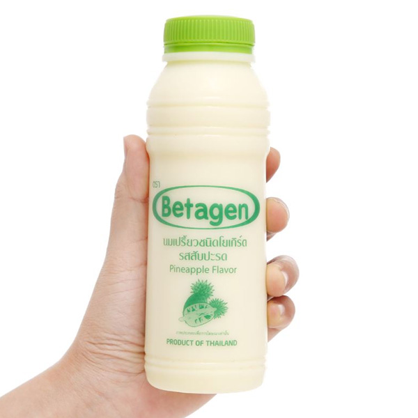 sua-uong-len-men-huong-dua-betagen-chai-300ml-202205231453008413.jpg (600×600)