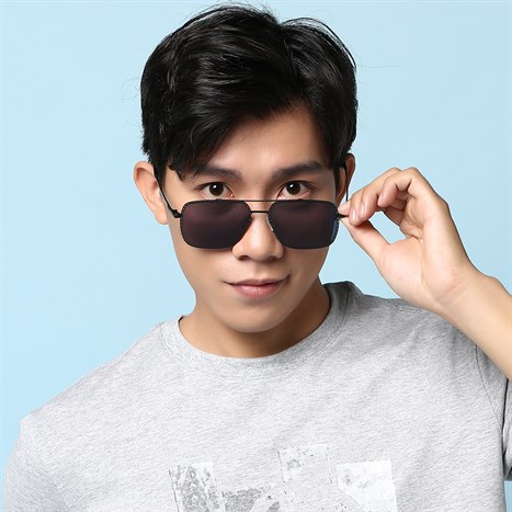 Mắt kính thời trang Nam Dora 7108-C1 Màu Đen