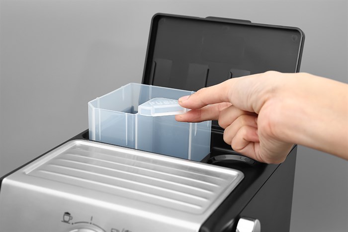 Máy pha cà phê Delonghi ECP33.21.BK Màu Đen