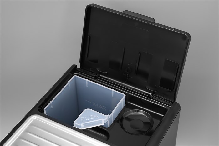 Máy pha cà phê Delonghi ECP33.21.BK Màu Đen