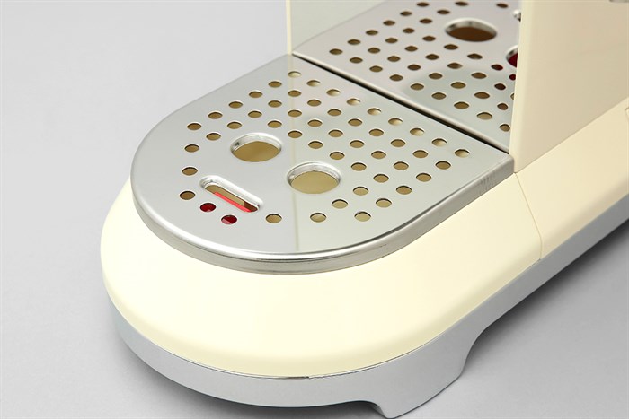 Máy pha cà phê Smeg ECF01CREU (535.43.655) Màu Kem