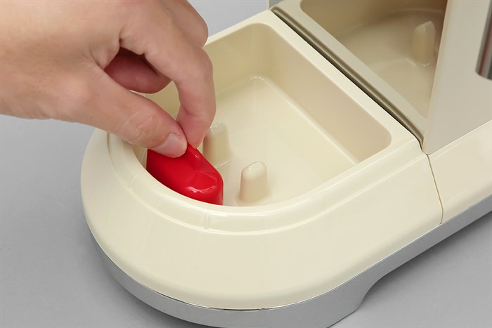 Máy pha cà phê Smeg ECF01CREU (535.43.655) Màu Kem