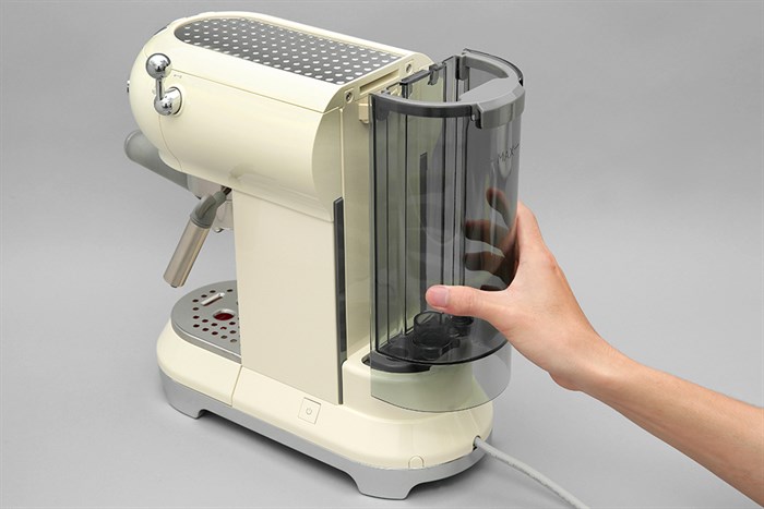 Máy pha cà phê Smeg ECF01CREU (535.43.655) Màu Kem