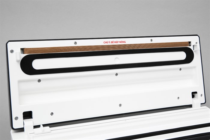 Máy hút chân không BlueStone VSB-2735 Màu Trắng